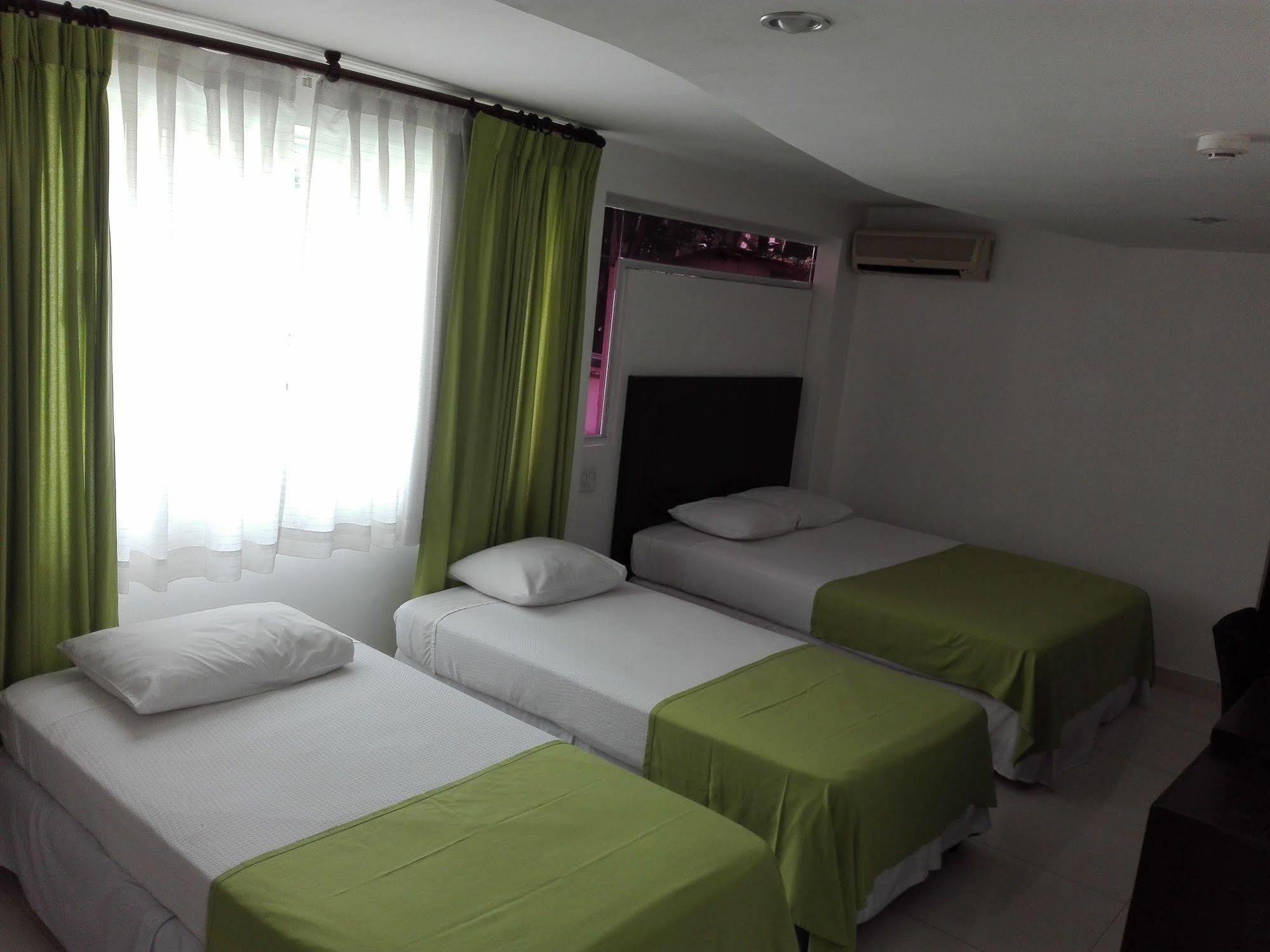 Az Hotel And Suites Panamá Exteriér fotografie